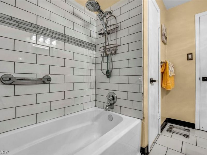 4933 Nan Linn Drive, Richmond Heights, OH 44143 Photo 30