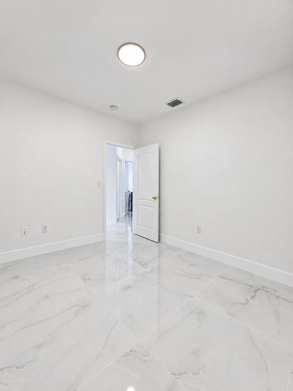 15430 SW 38th Terrace, Miami, FL 33185 Photo