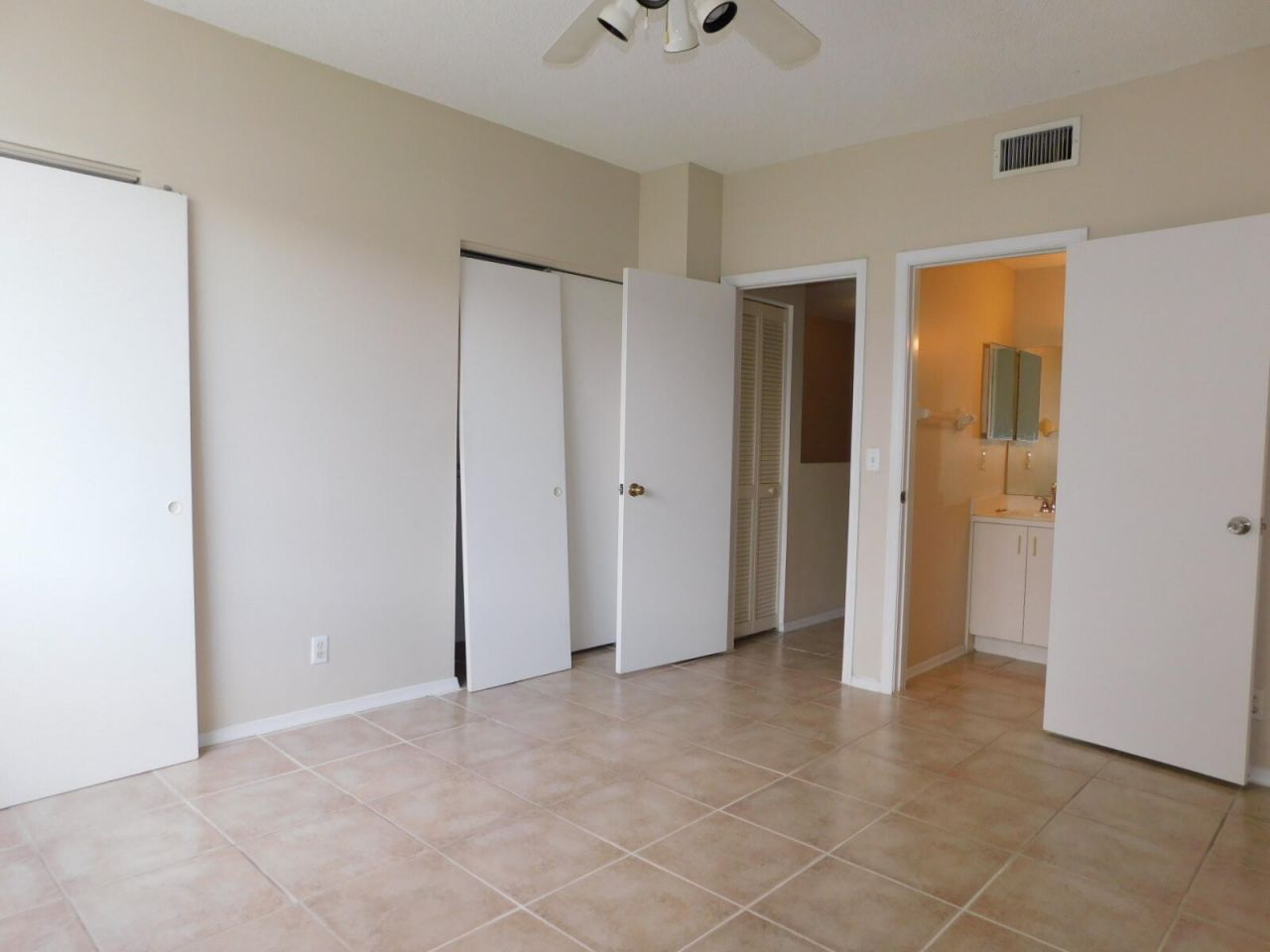 50 Simonton Circle, Weston, FL 33326 Photo