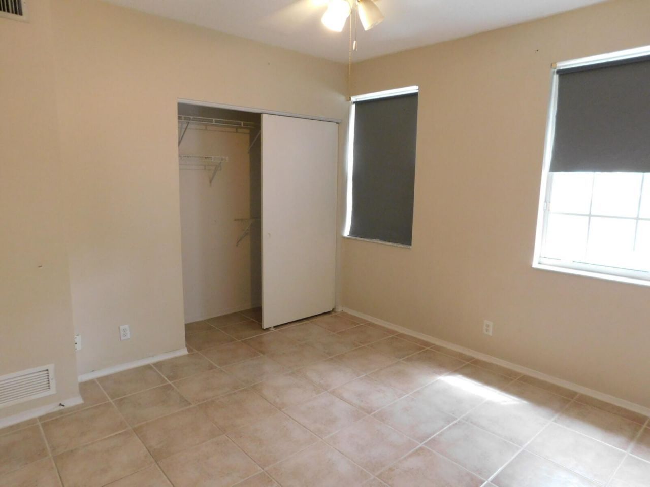 50 Simonton Circle, Weston, FL 33326 Photo