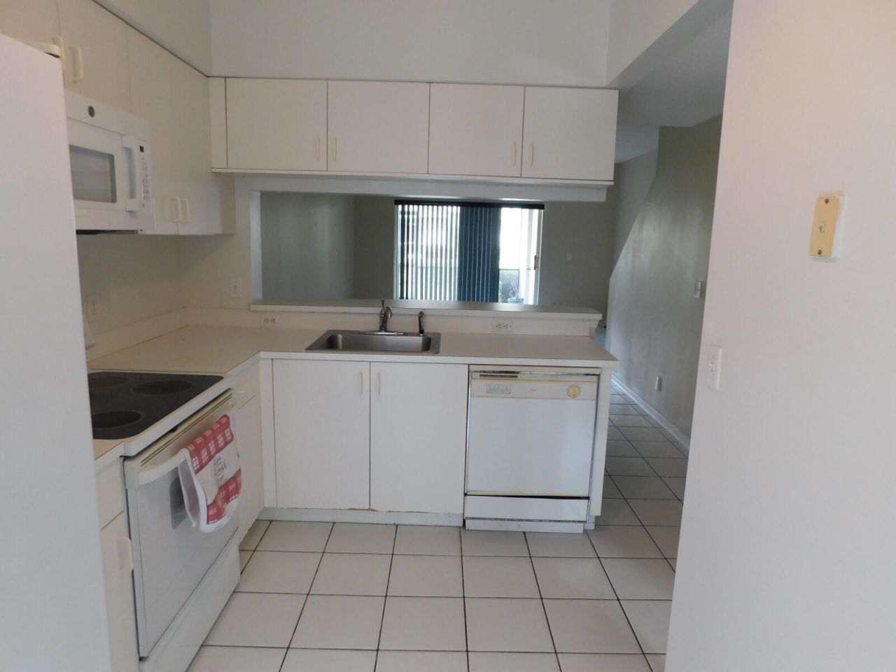 50 Simonton Circle, Weston, FL 33326 Photo