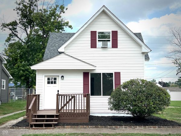 1914 S L Street, Elwood, IN 46036