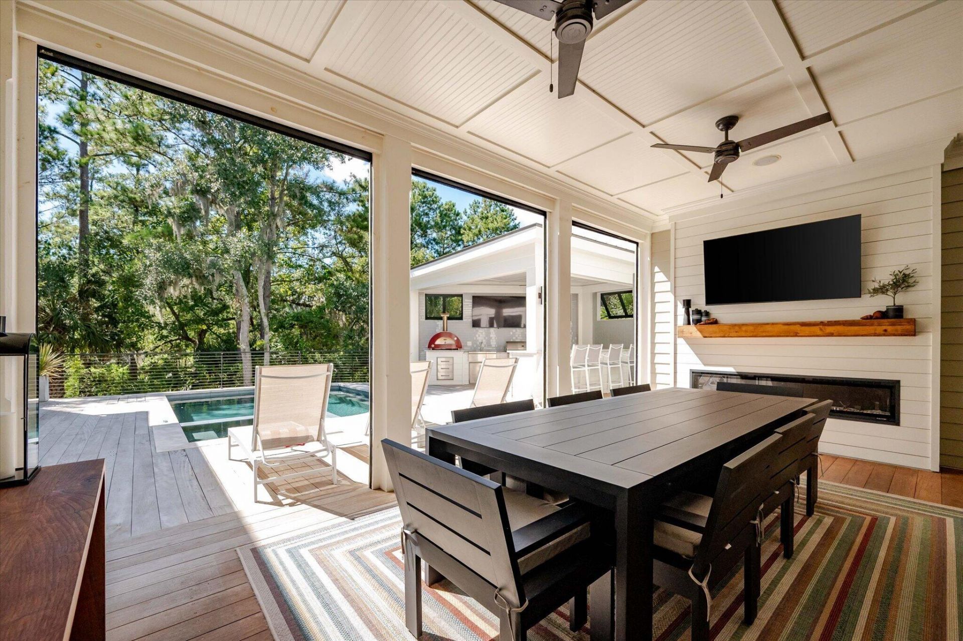 153 King George Street Photo 51