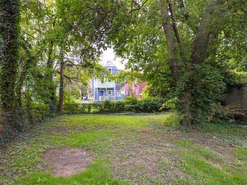 516 E 124th Street, Cleveland, OH 44108 Photo 17