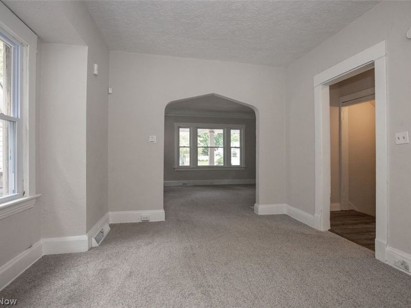 516 E 124th Street, Cleveland, OH 44108 Photo 5