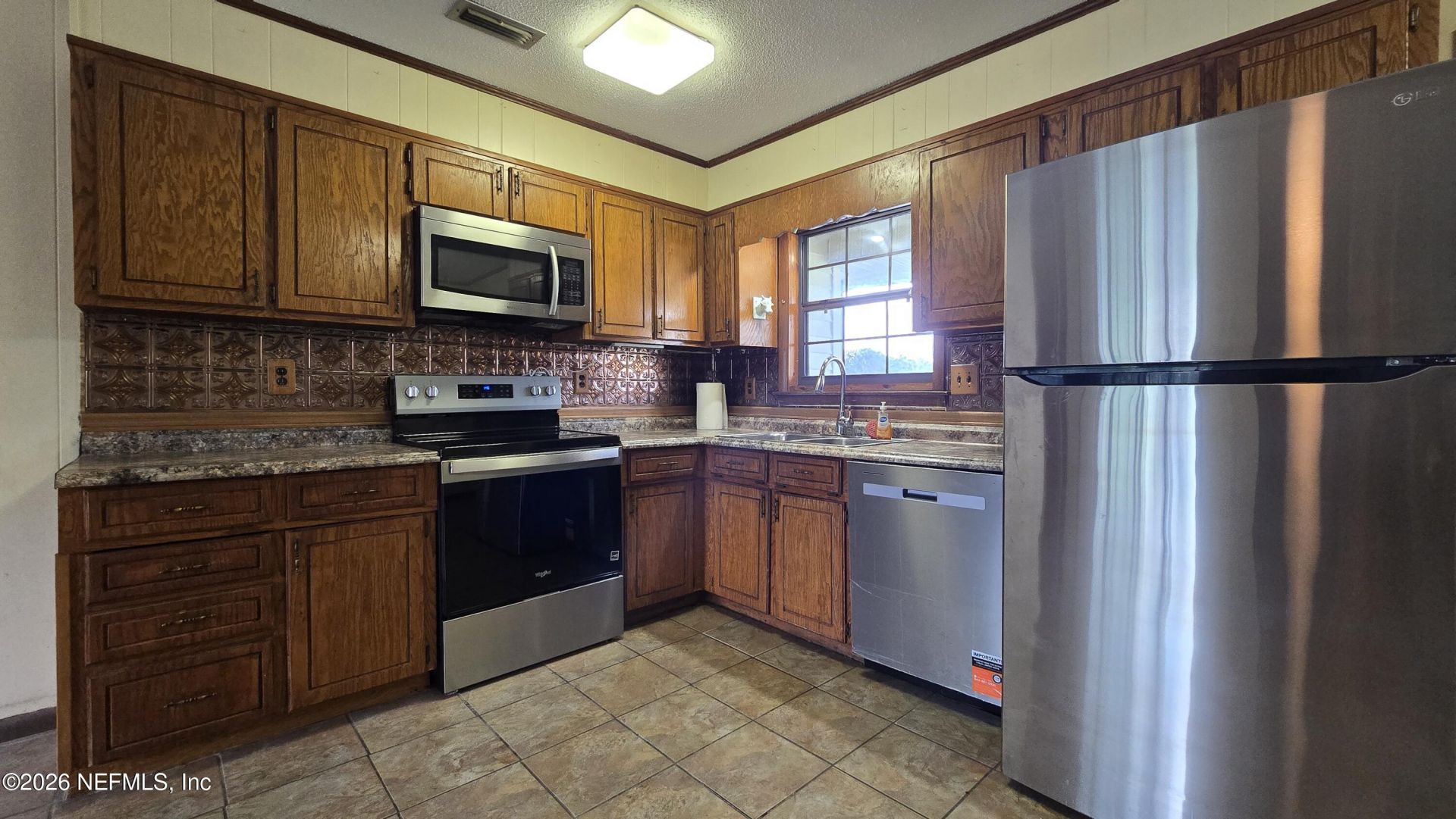 1017 Pineview Circle Sw, Live Oak, FL 32064 Photo