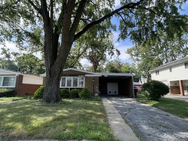 17210 Hawthorne Drive , East Hazel Crest, IL 60429