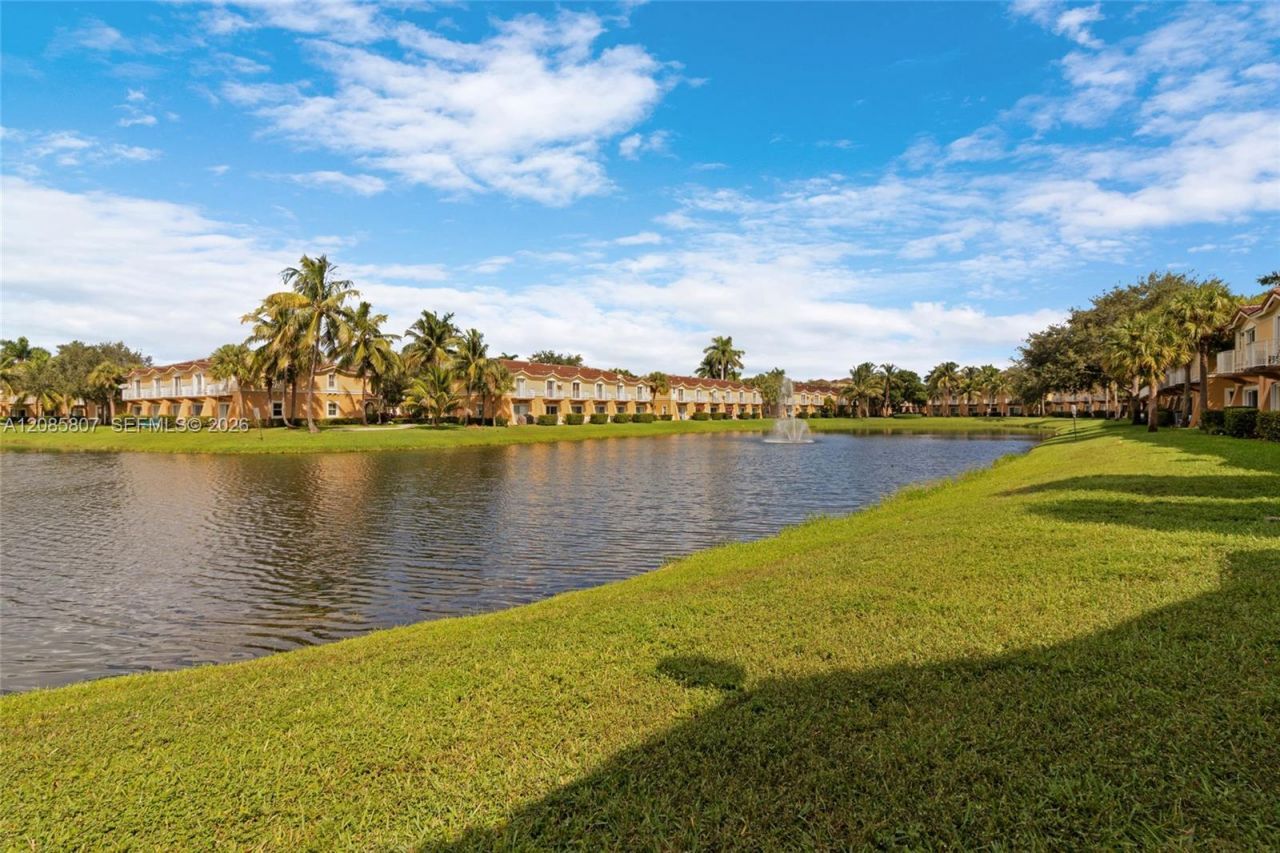 12905 SW 31st Ct, Unit TOWNHOUSE, Miramar, FL 33027 Photo