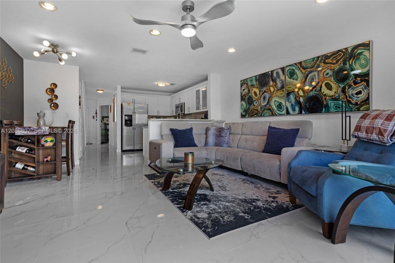 12905 SW 31st Ct, Unit TOWNHOUSE, Miramar, FL 33027 Photo