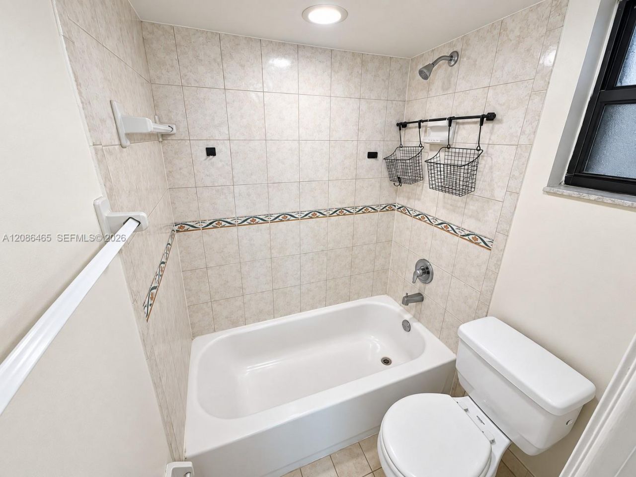 2071 W 54th St, Unit 77, Hialeah, FL 33016 Photo