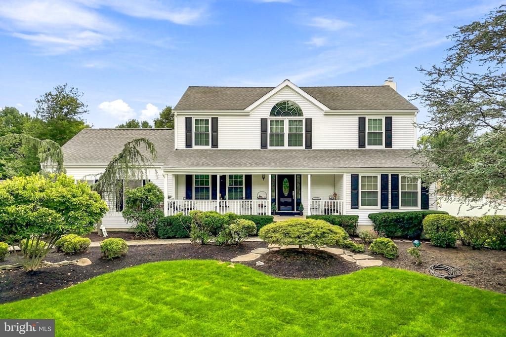 105 Deerfield Avenue, Marlton, NJ 08053 Main Photo