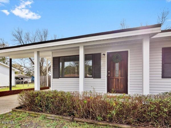 742 Newport Road, Fayetteville, NC 28314