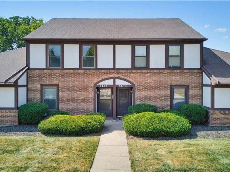 5645 Cobblegate Drive, Dayton, OH 45449 Photo 1