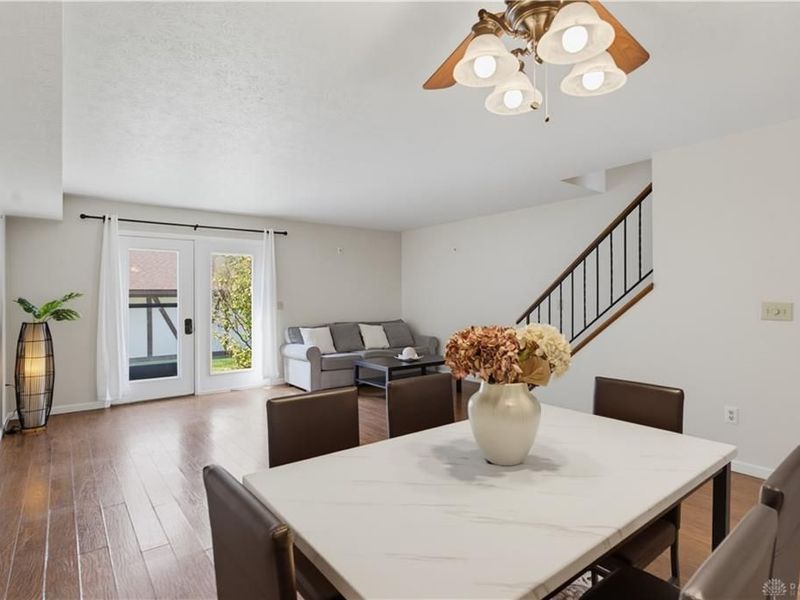 5645 Cobblegate Drive, Dayton, OH 45449 Photo 3