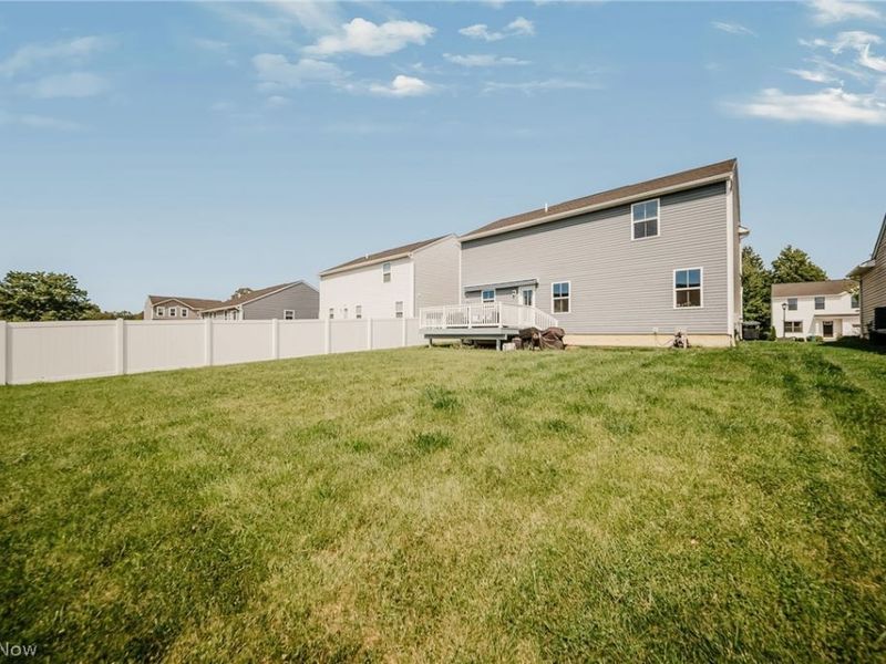 136 Wildflower Drive, Elyria, OH 44035 Photo 39