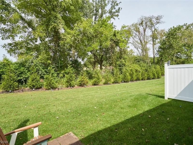 1278 Divot Circle, Akron, OH 44313 Photo 22