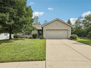 4399 Coach Light Trail, Dayton, OH 45424