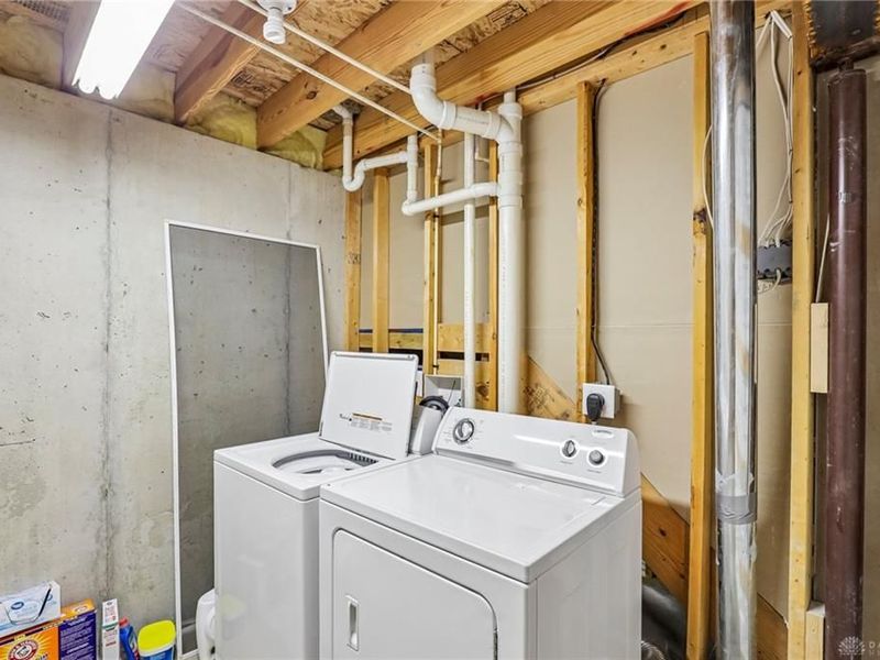 4399 Coach Light Trail, Dayton, OH 45424 Photo 35