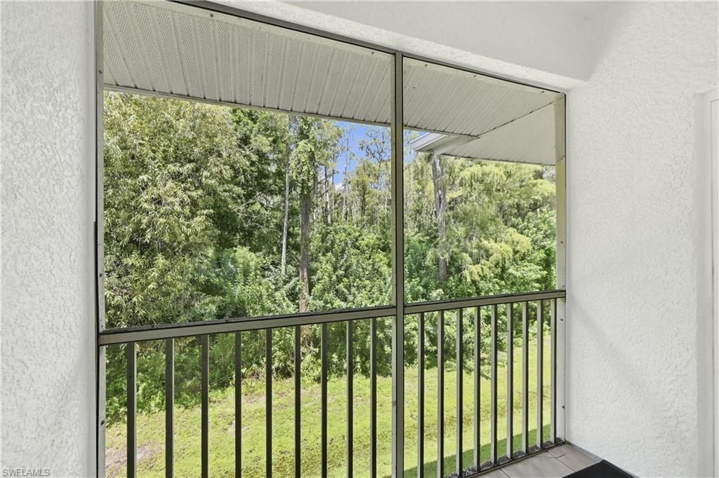 8423 Bernwood Cove Loop, Unit 410, Fort Myers, FL 33966 Photo