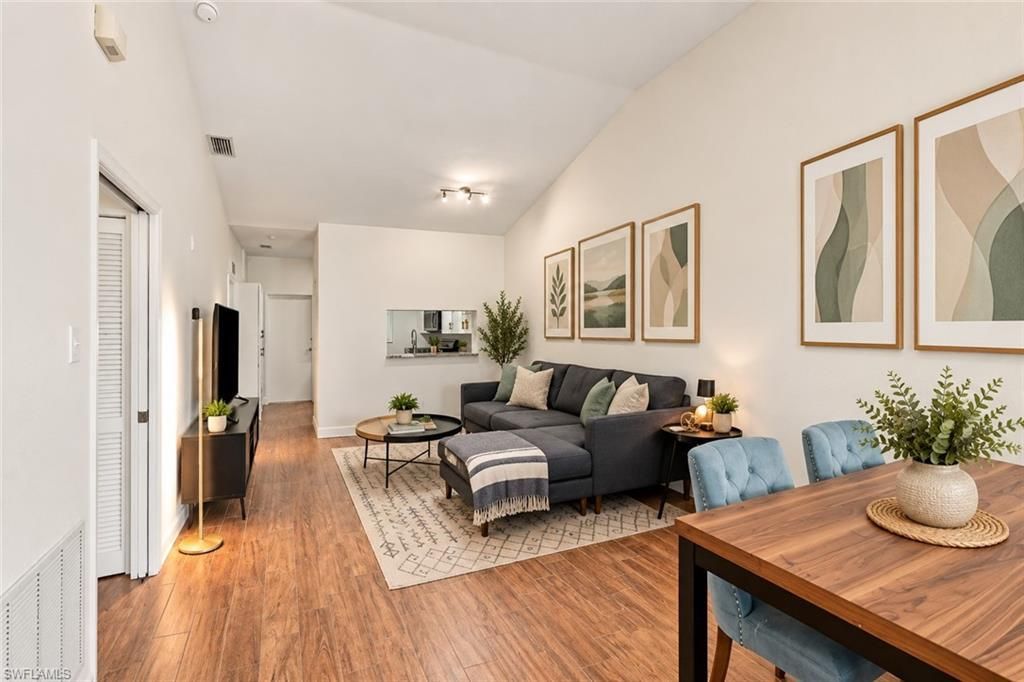 8423 Bernwood Cove Loop, Unit 410, Fort Myers, FL 33966 Photo