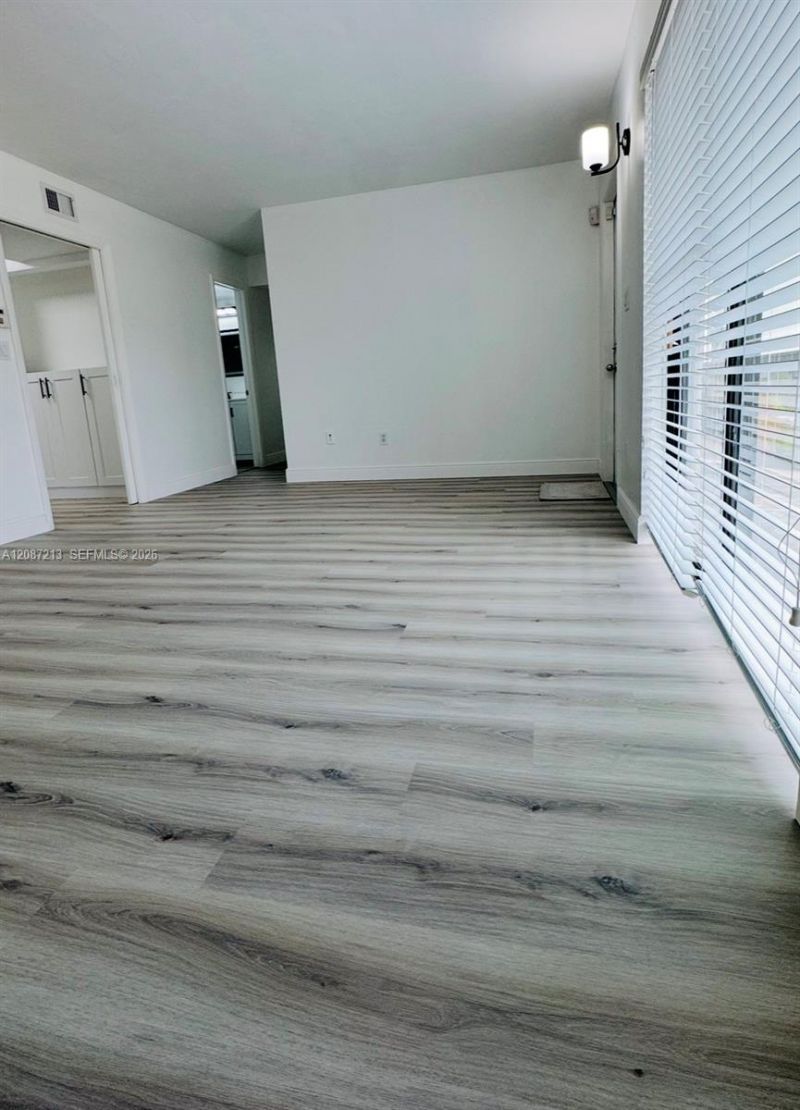 18216 Mediterranean Blvd, Unit 1-19, Hialeah, FL 33015 Photo