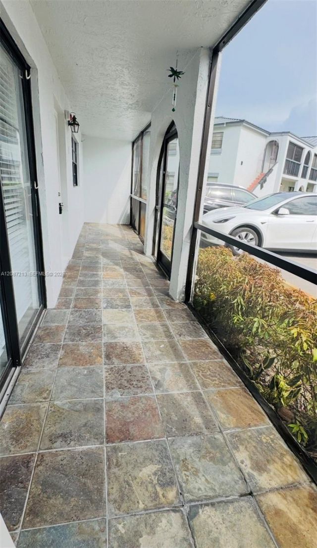 18216 Mediterranean Blvd, Unit 1-19, Hialeah, FL 33015 Photo