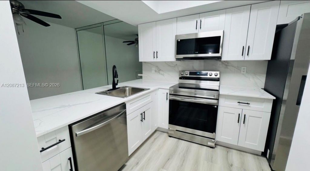 18216 Mediterranean Blvd, Unit 1-19, Hialeah, FL 33015 Photo