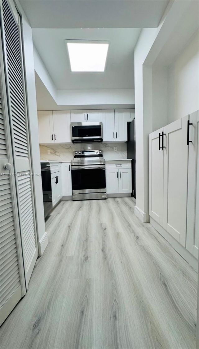 18216 Mediterranean Blvd, Unit 1-19, Hialeah, FL 33015 Photo