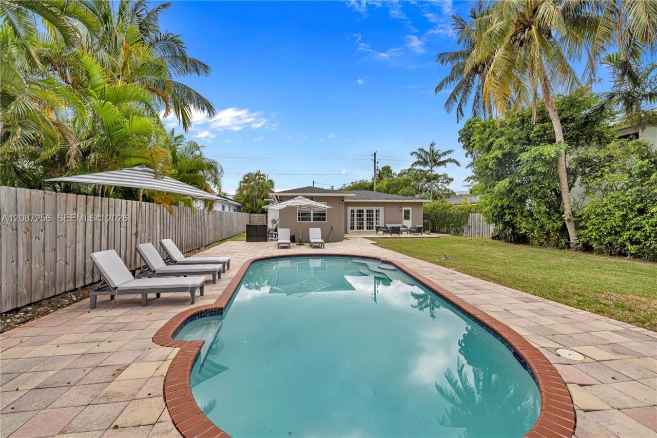 1815 Daytonia Rd, Miami Beach, FL 33141 Photo