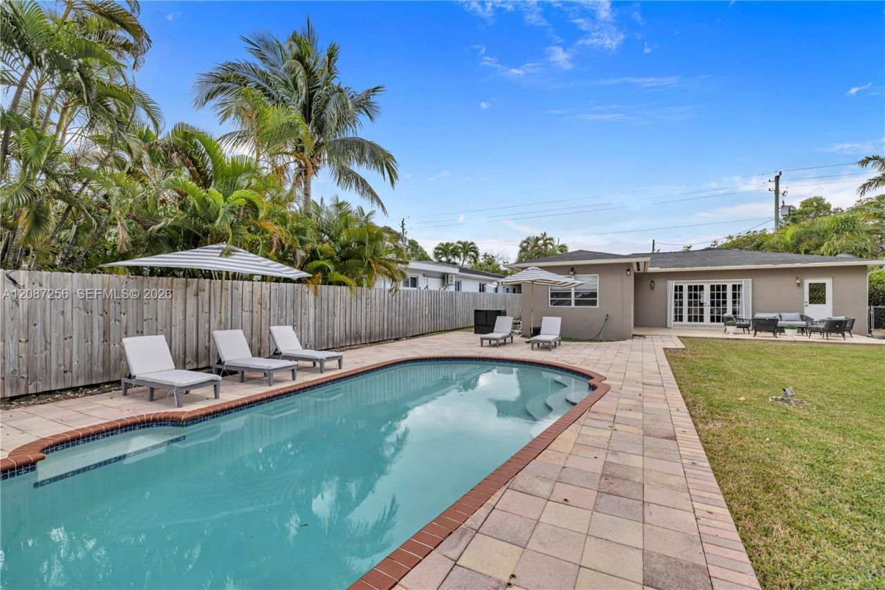 1815 Daytonia Rd, Miami Beach, FL 33141 Photo