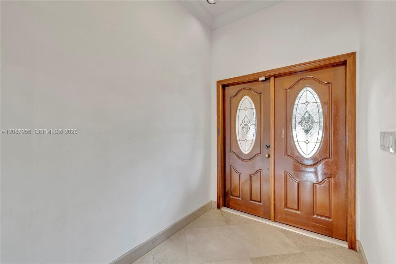 1815 Daytonia Rd, Miami Beach, FL 33141 Photo