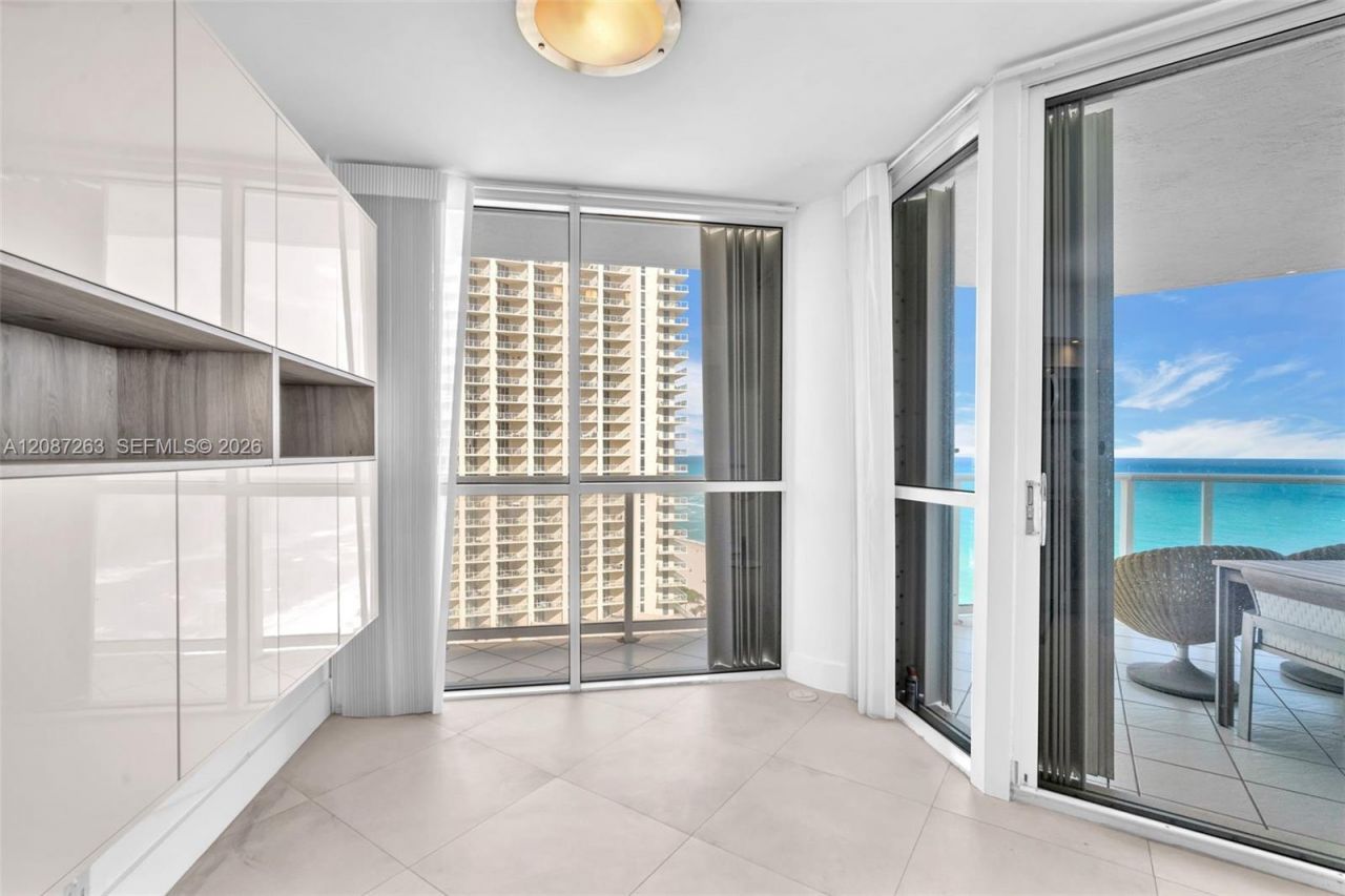 16485 Collins Ave, Unit 2136, Sunny Isles Beach, FL 33160 Photo