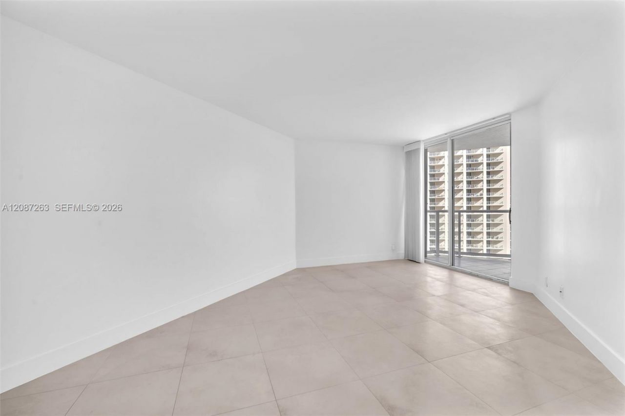 16485 Collins Ave, Unit 2136, Sunny Isles Beach, FL 33160 Photo