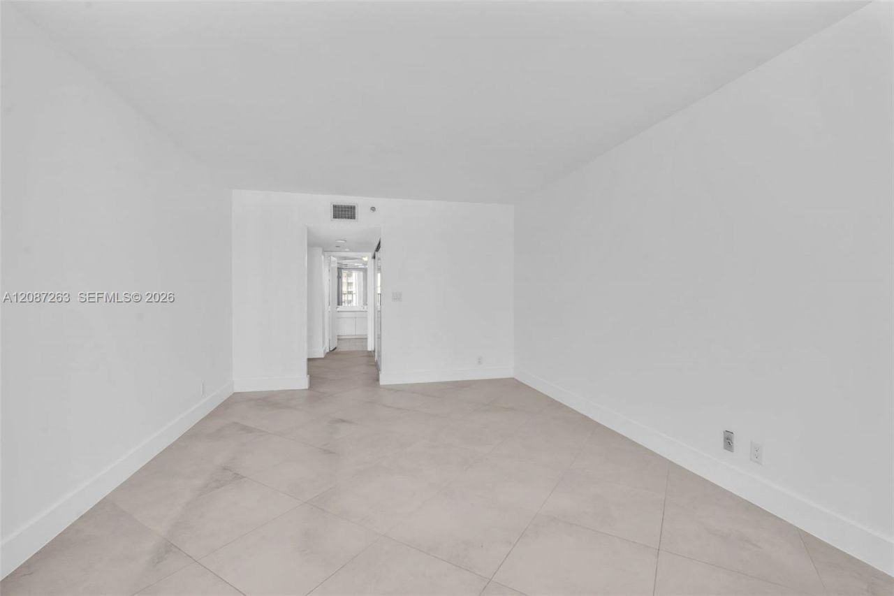16485 Collins Ave, Unit 2136, Sunny Isles Beach, FL 33160 Photo