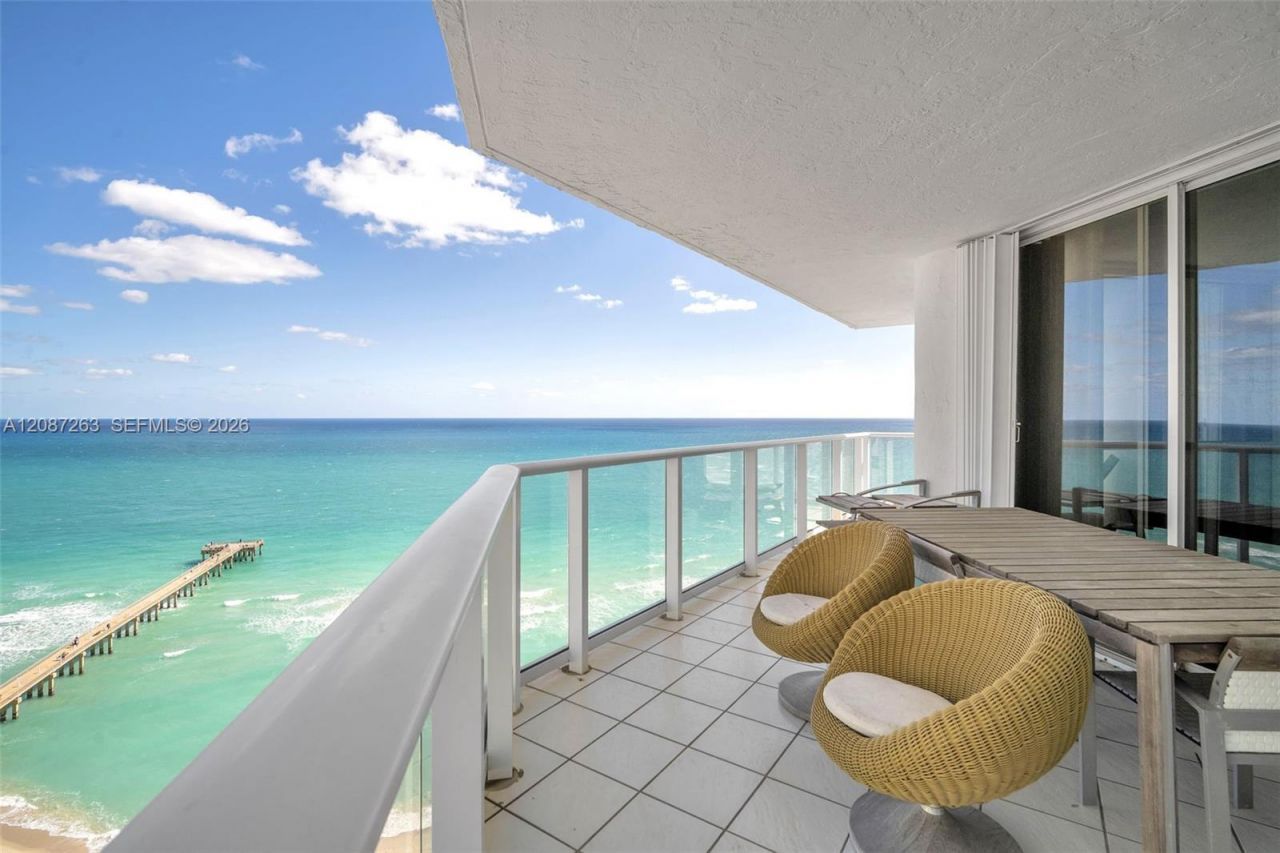 16485 Collins Ave, Unit 2136, Sunny Isles Beach, FL 33160 Photo