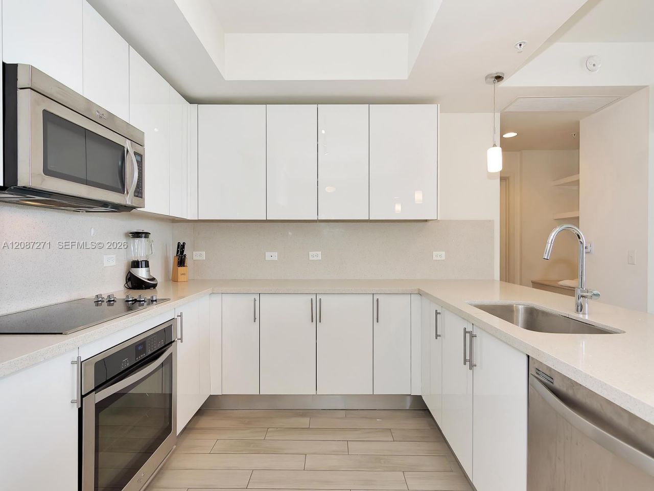 999 SW 1st Ave, Unit 2512, Miami, FL 33130 Photo