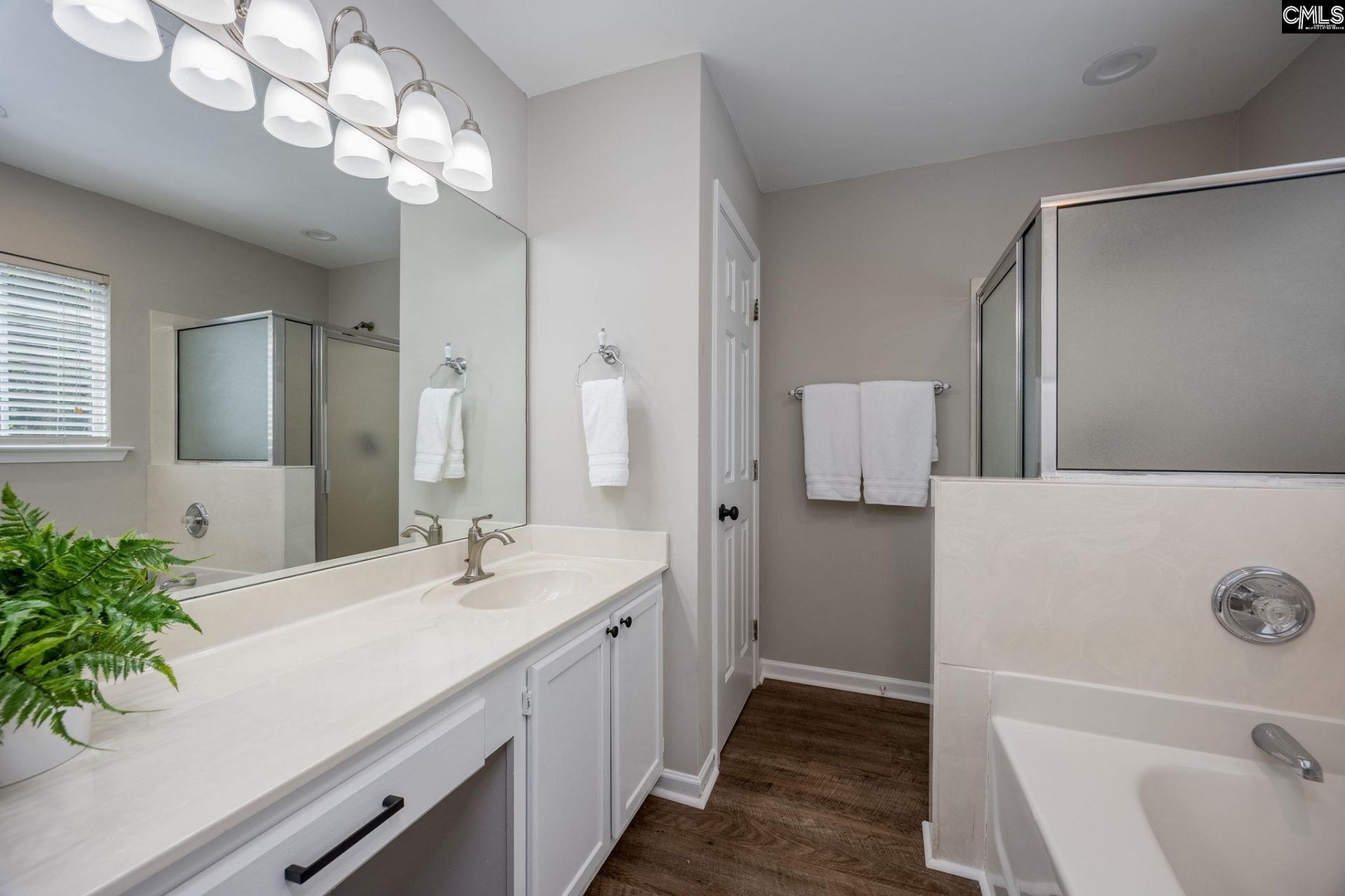 318 Alderston Way Photo 31