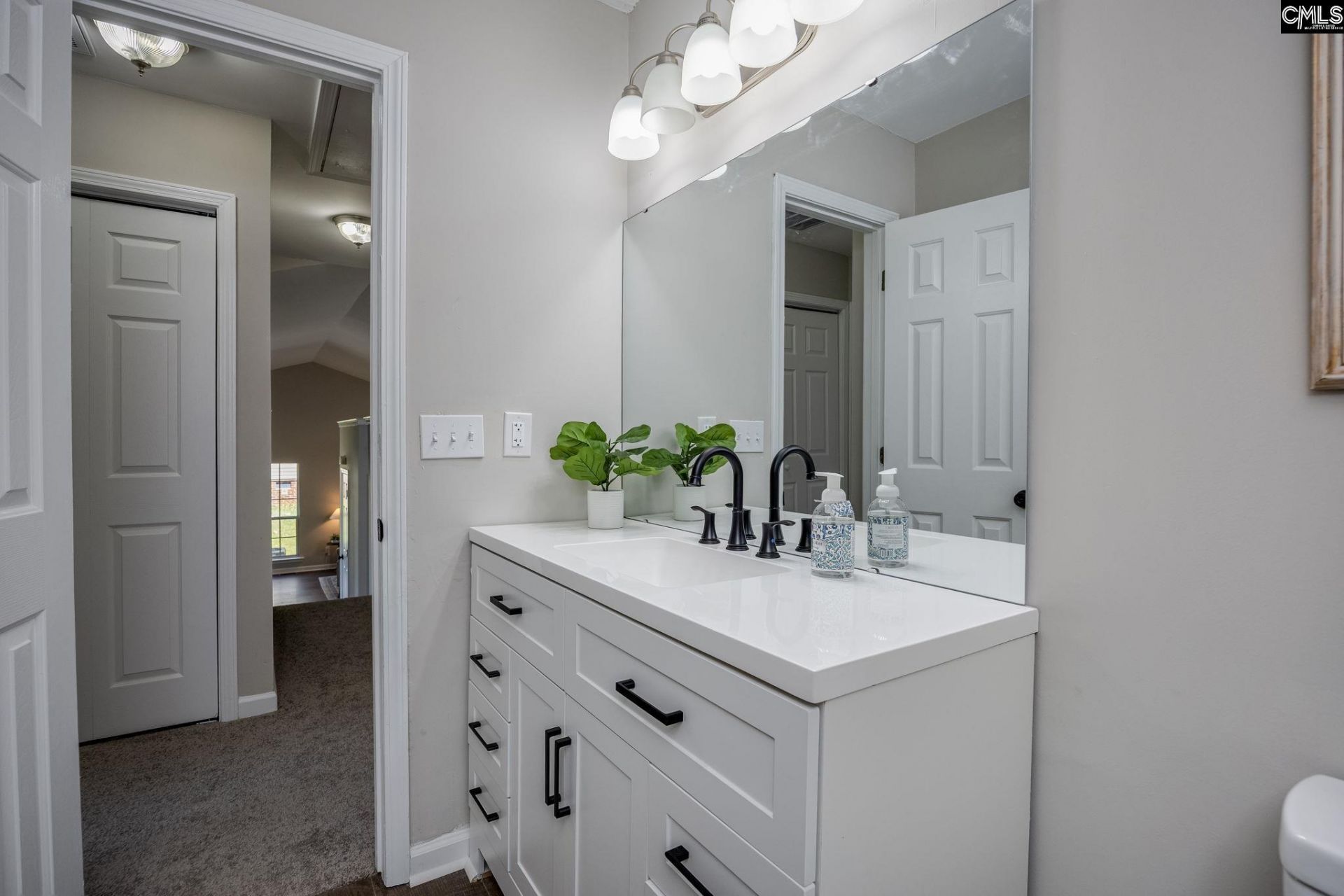 318 Alderston Way Photo 42