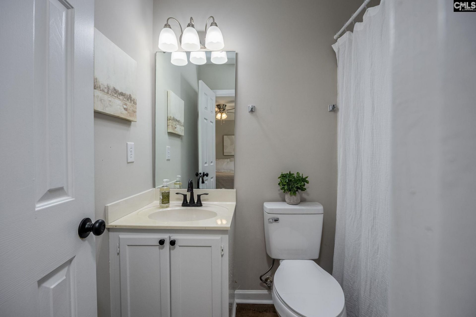 318 Alderston Way Photo 48