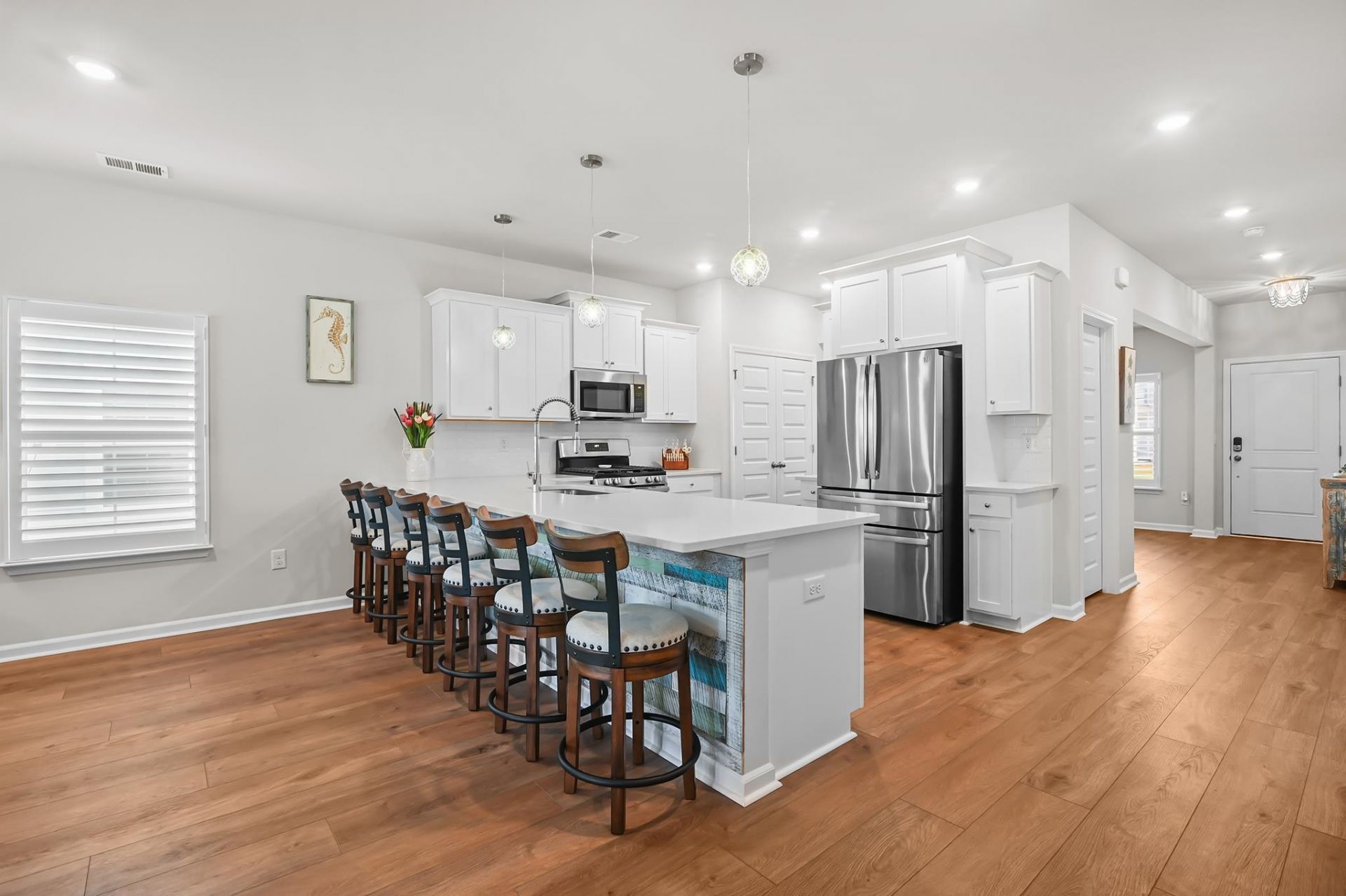 1613 Seachase Way Photo 14
