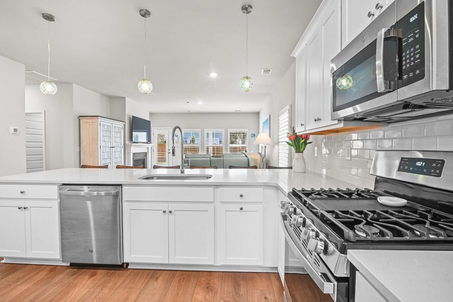 1613 Seachase Way Photo 15