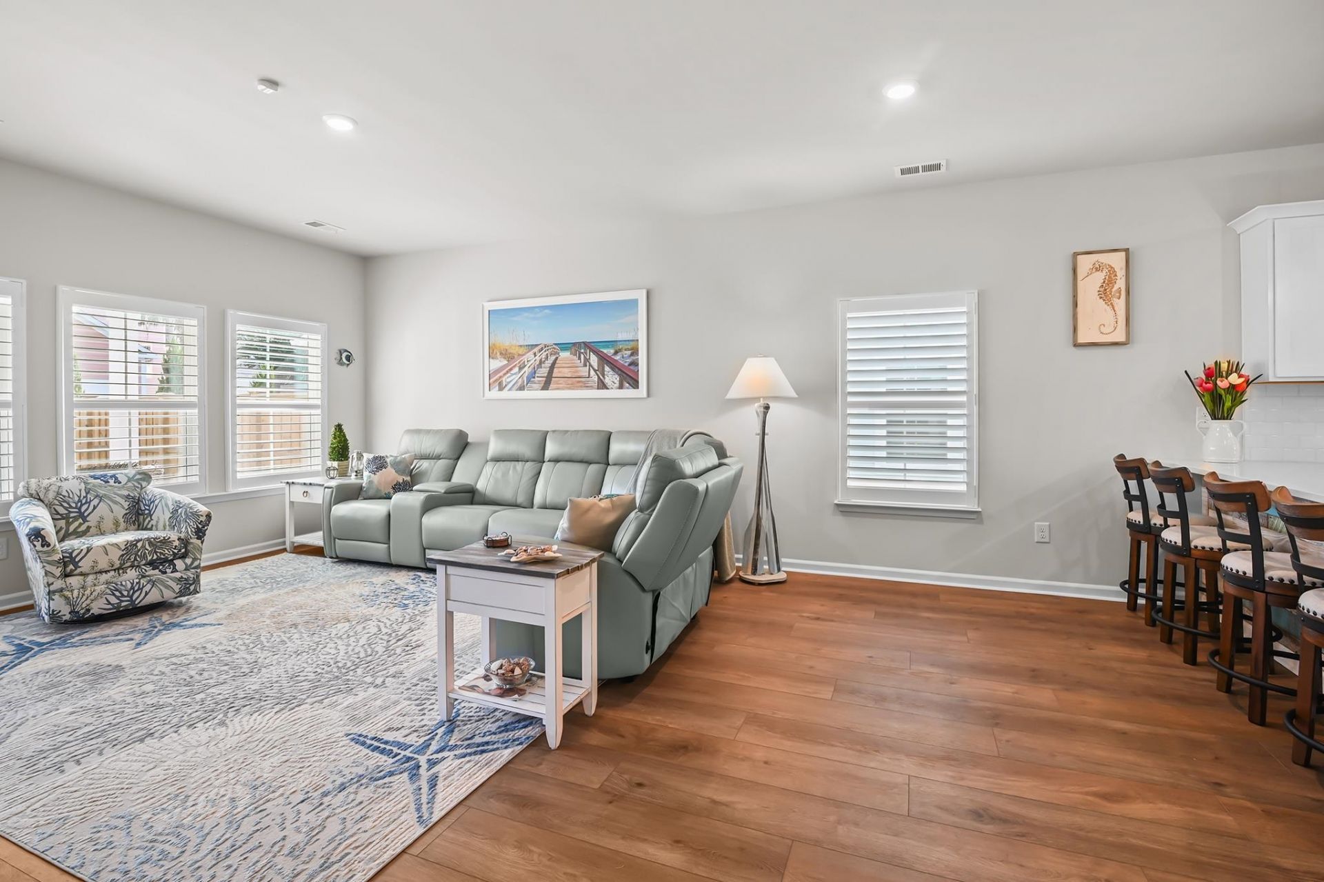 1613 Seachase Way Photo 16