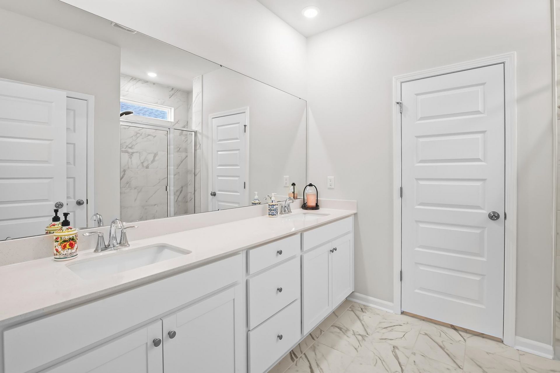 1613 Seachase Way Photo 24