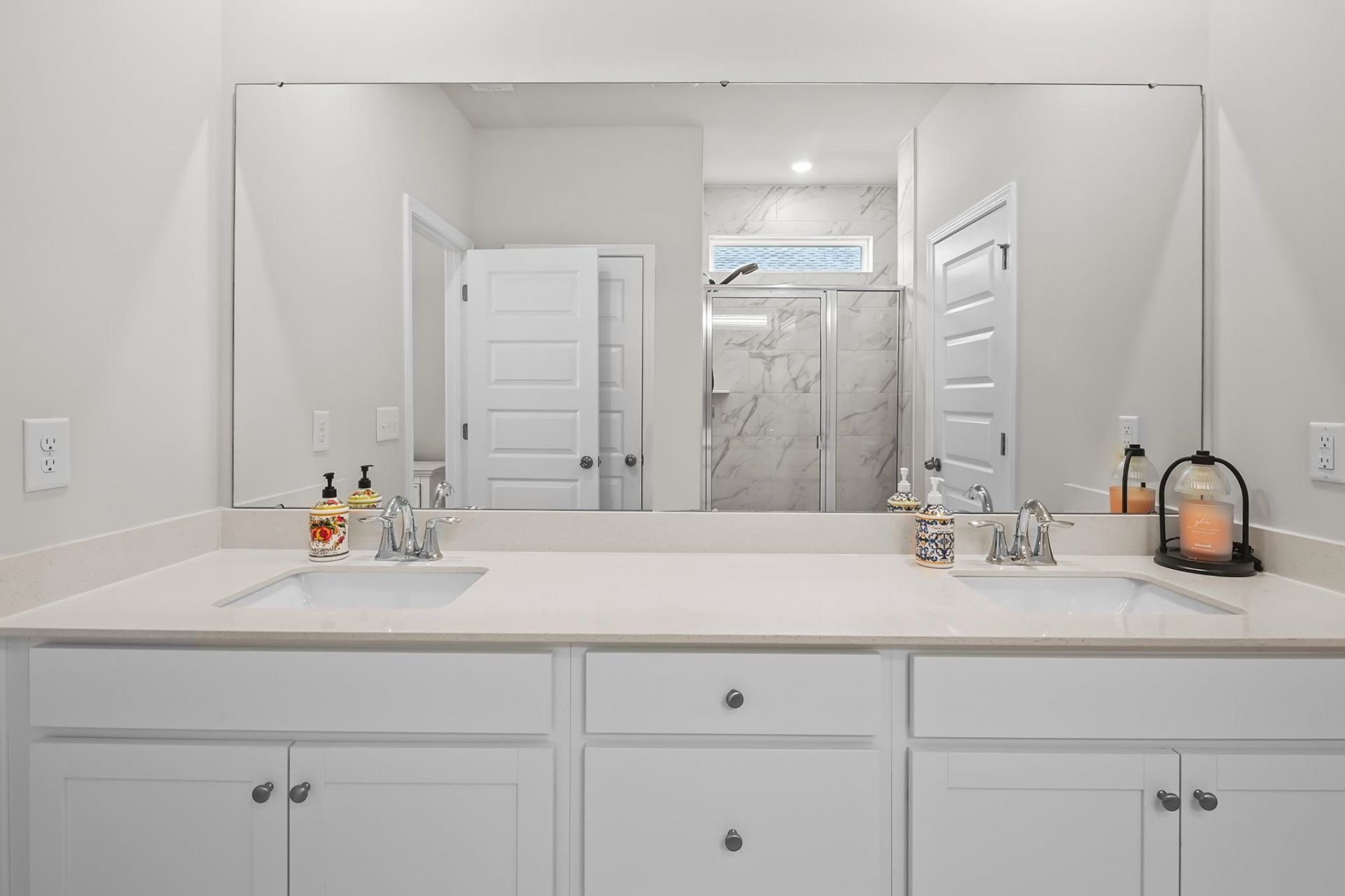 1613 Seachase Way Photo 25