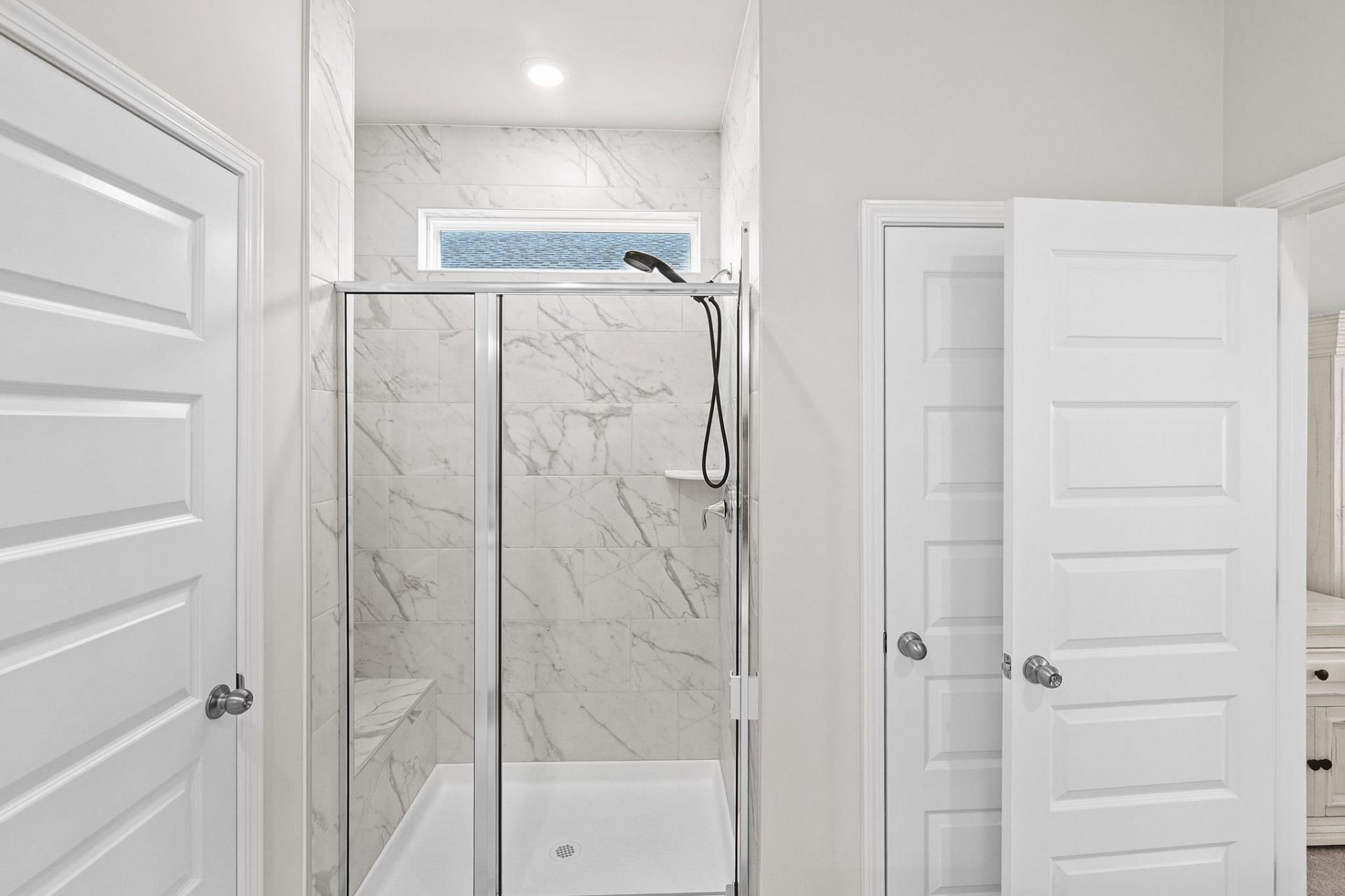 1613 Seachase Way Photo 26