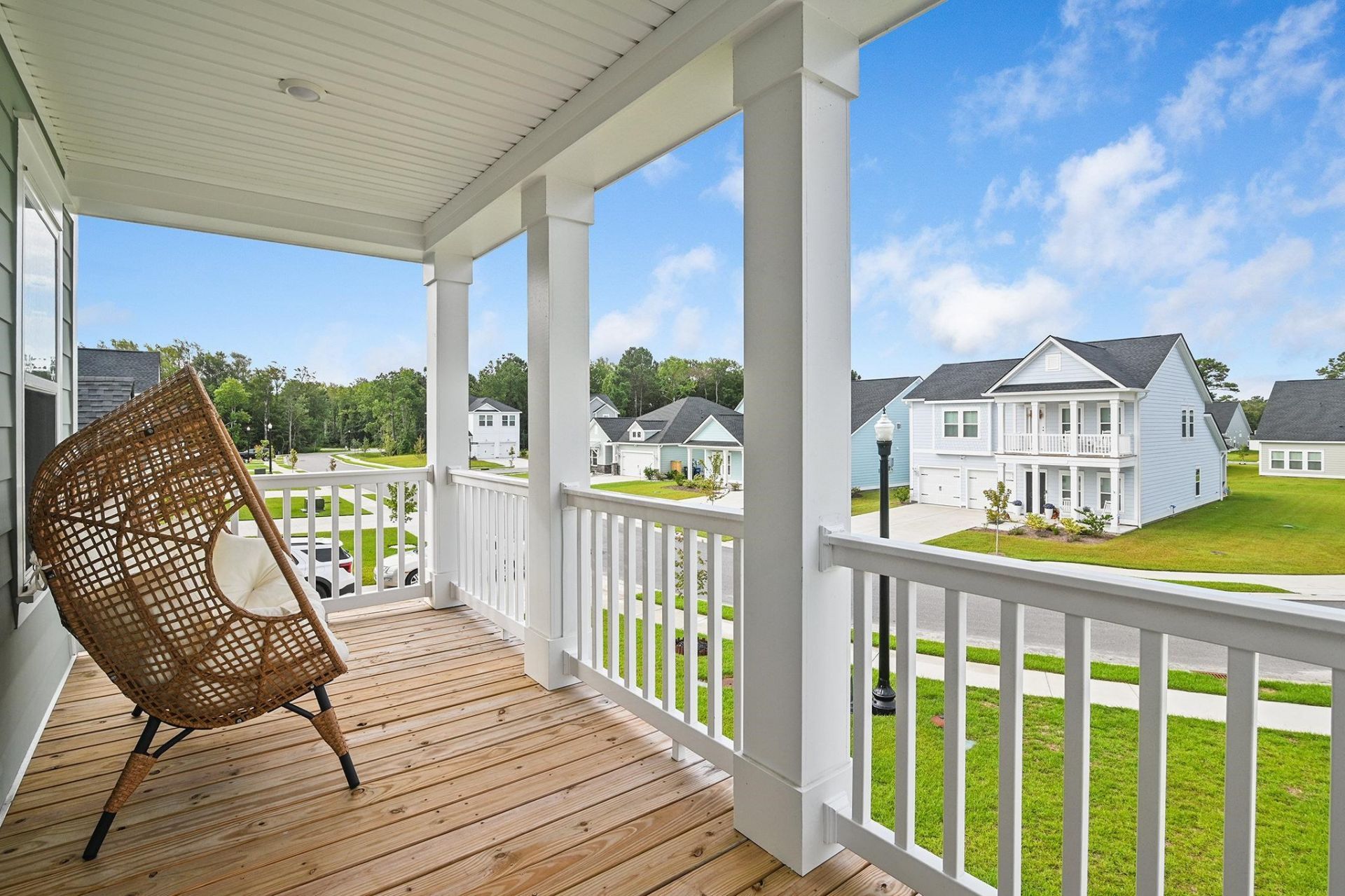 1613 Seachase Way Photo 34