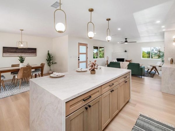 2430 Sunflower, Vista, CA 92083
