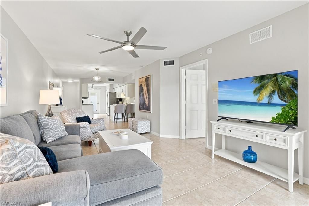 4910 Cougar Ct N, Unit 101, Naples, FL 34109 Photo