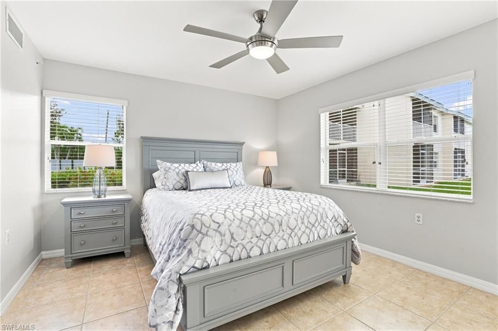 4910 Cougar Ct N, Unit 101, Naples, FL 34109 Photo