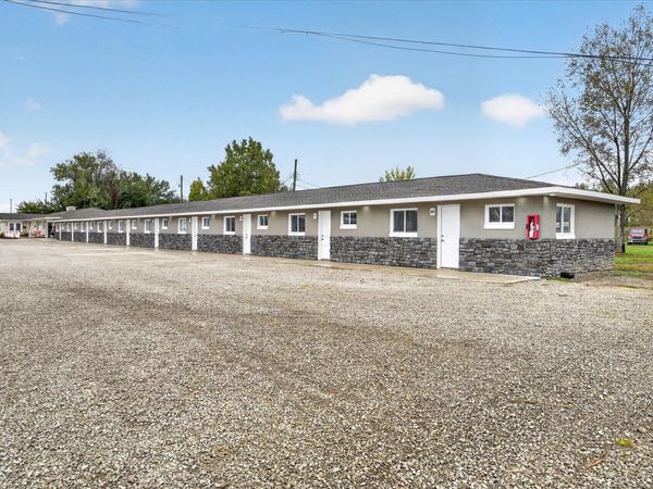 4245 W Lakeshore Drive, Port Clinton, OH 43452